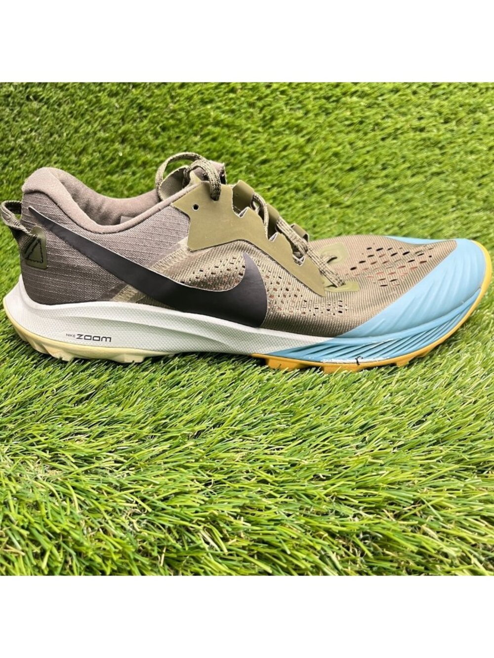 Nike Air Zoom Terra Kiger 6 Mens Size 9 Olive Blue Trail Running Shoes Sneakers